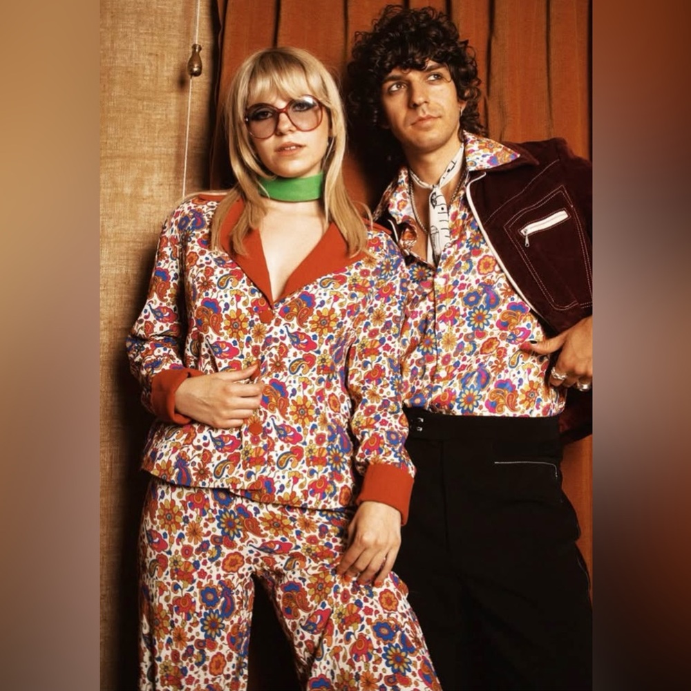 Insanely Cool 70s Vibe Floral Multicolor Suit - Picture 2 of 15